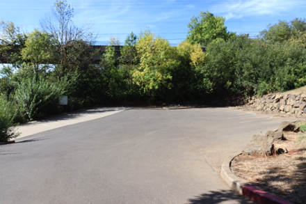 Parking at the canoe launch – no accessible parking space Parking at the canoe launch – no accessible parking space